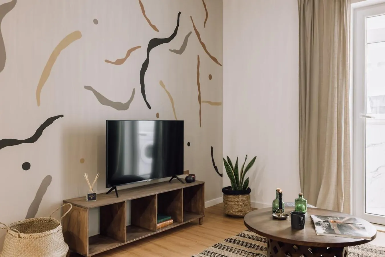 Tadara - 3 Bedrooms In Santo Antonio Lisbon 0*,