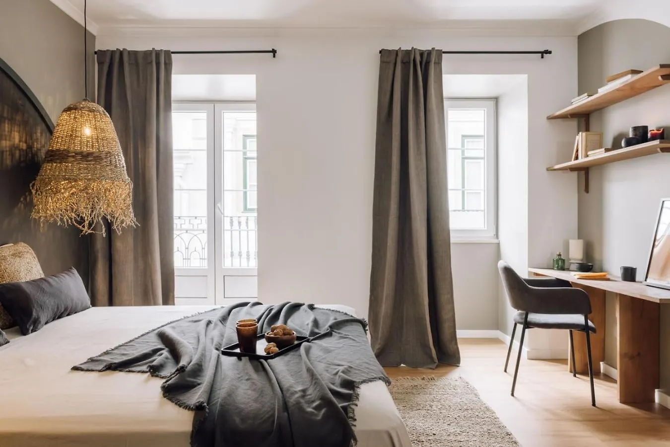 아파트 Tadara - 3 Bedrooms In Santo Antonio 리스본 포르투갈